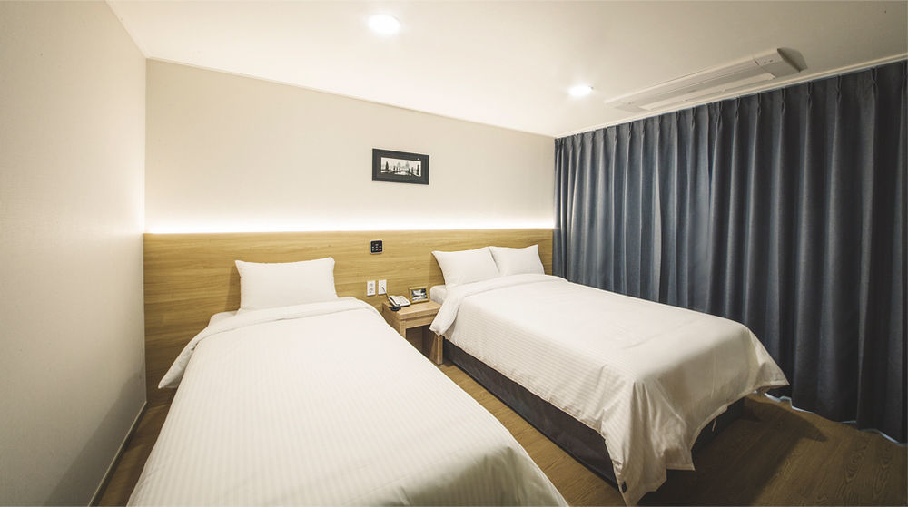ג'גו Harbor Hotel מראה חיצוני תמונה