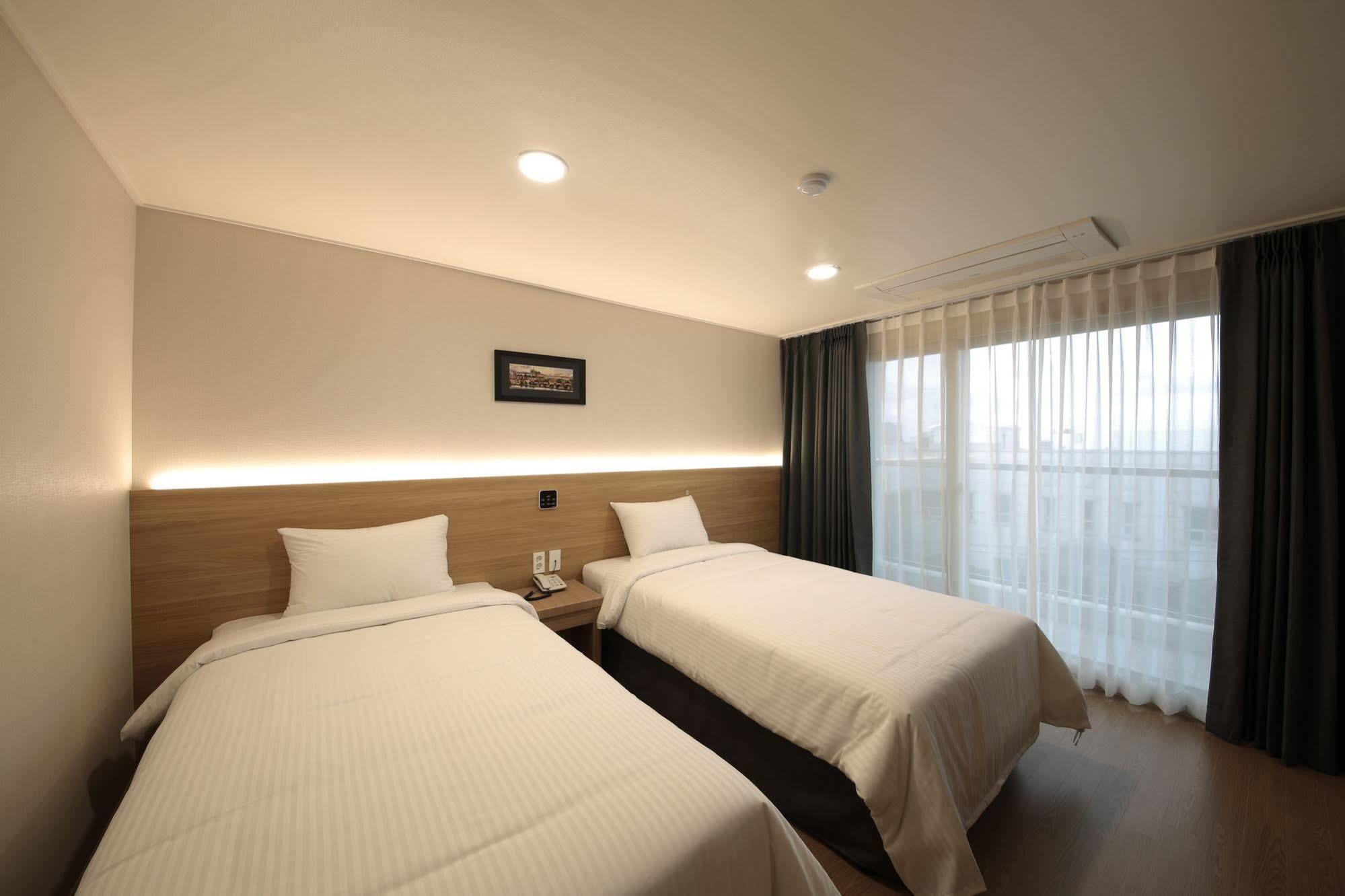 ג'גו Harbor Hotel מראה חיצוני תמונה