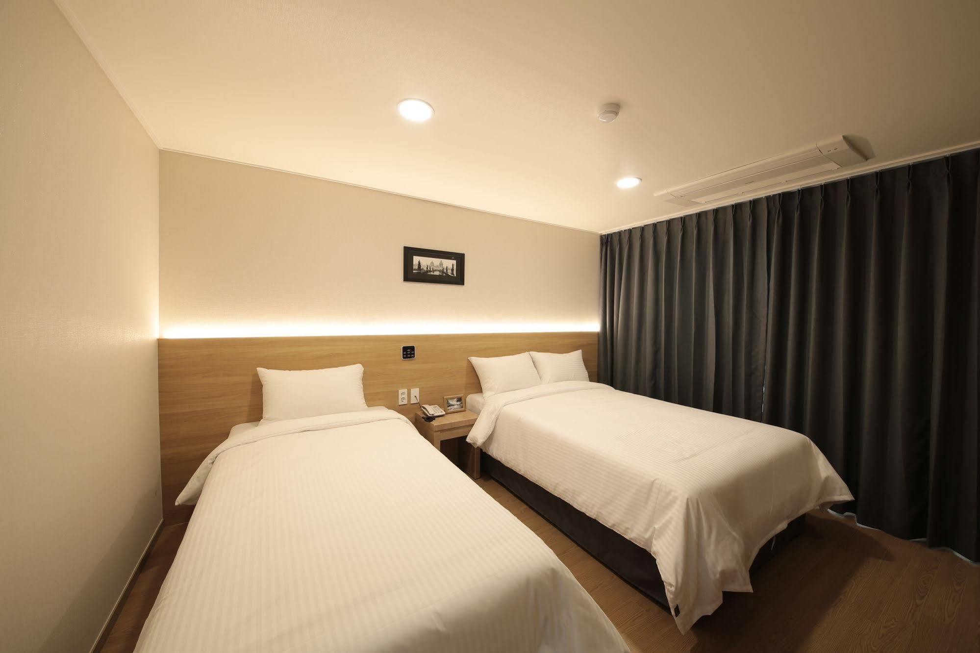 ג'גו Harbor Hotel מראה חיצוני תמונה
